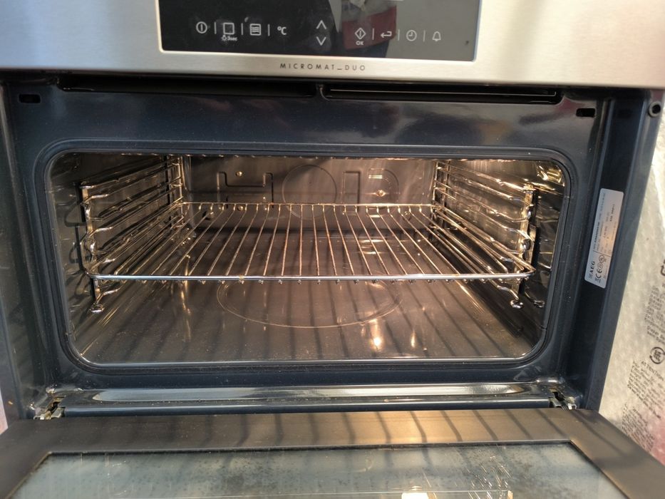 Conjunto AEG  para complementar a sua cozinha