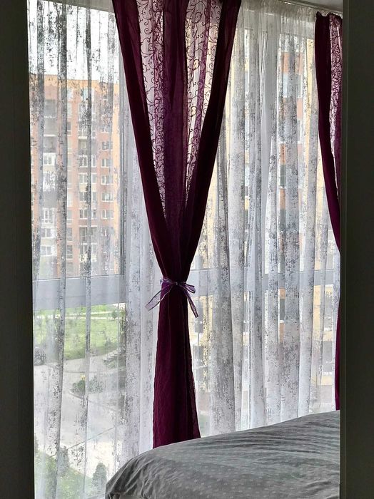 Квартира подобово, посуточно є різні варіанти. Центр.  Власник.