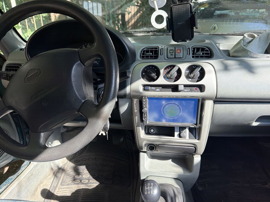 Nissan micra k11 z lpg