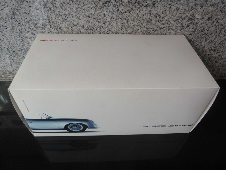 1:18 AutoArt, Porsche 356 Nr.1 (1948), Minichamps