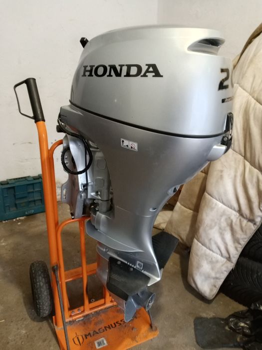 Silnik zaburtowy honda 20 km
