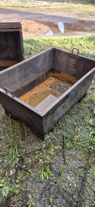 Kasta stalowa do transportu betonu