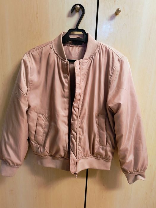 Kurtka bomberka dla dziewczynki