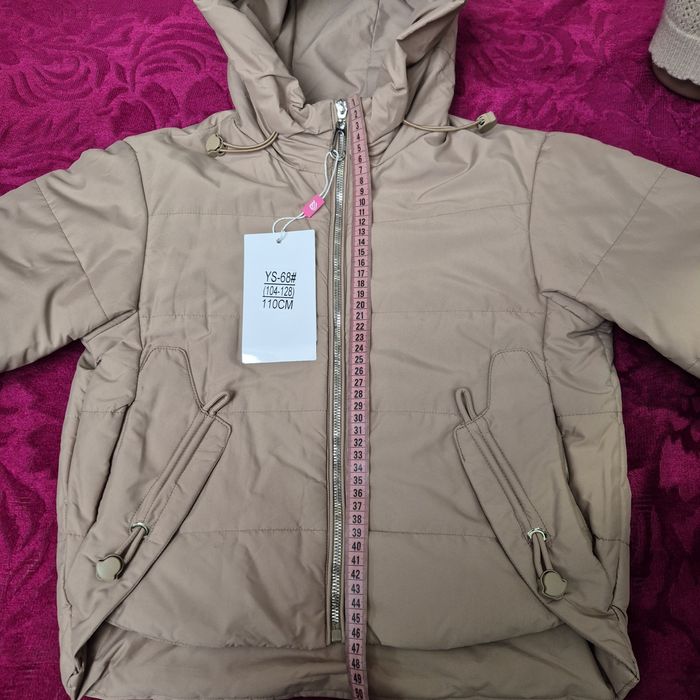 Куртка весна, осінь.