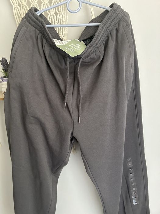 Spodnue nowe H&M