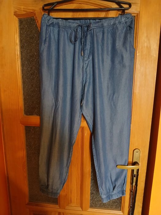 Spodnie dzinsowe cieniutkie