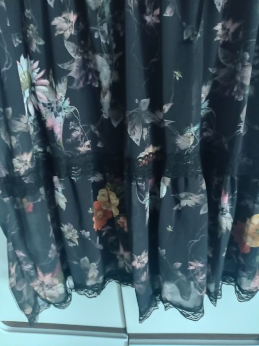 Sukienka w print kwiatowy
