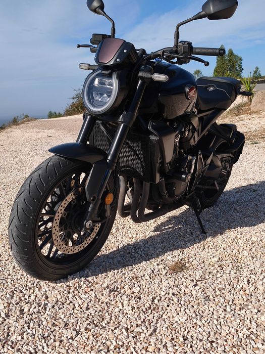Honda CB 1000 R Black Edicion