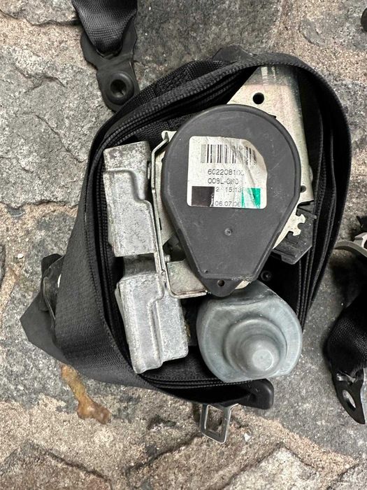 Cintos + Airbags + Pretensores Mercedes-Benz