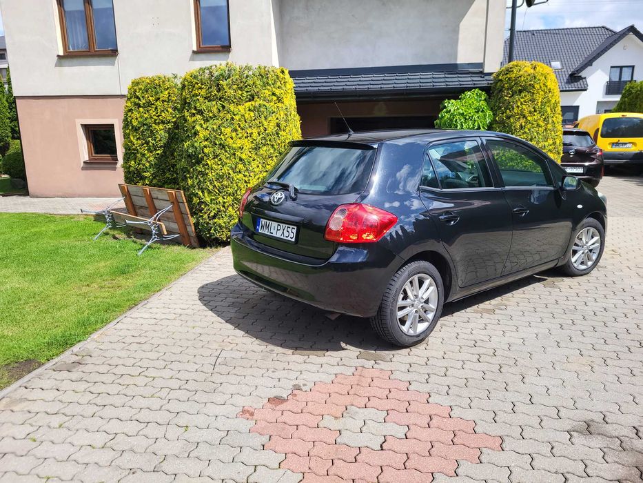 Toyota Auris 2009r D4D 126 km