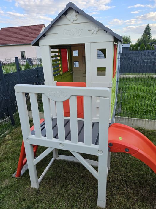 Sprzedam używany domek dla dzieci