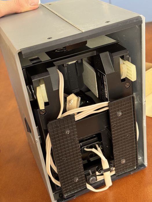 діапроєктор «ЕКРАН 6 УНІВЕРСАЛ»