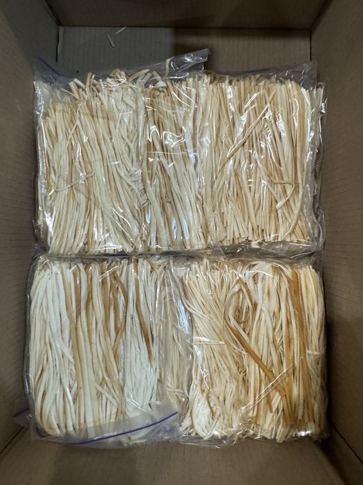 Сыр мягкий сулугуни «Соломка копченая» опт