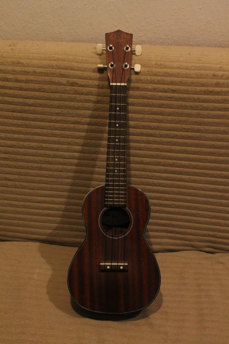 Ukulele drewniane koncertowe