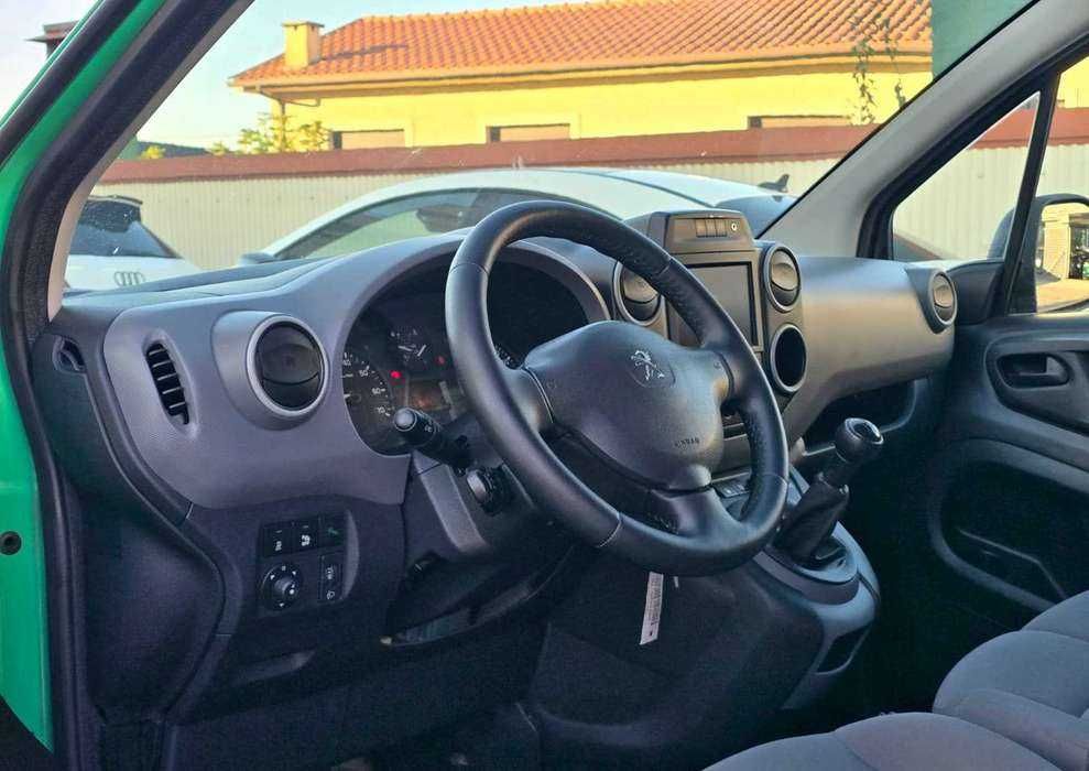 PEUGEOT PARTNER L1 1.6HDI 90CV 3 LUGARES "IVA DEDUTÍVEL"