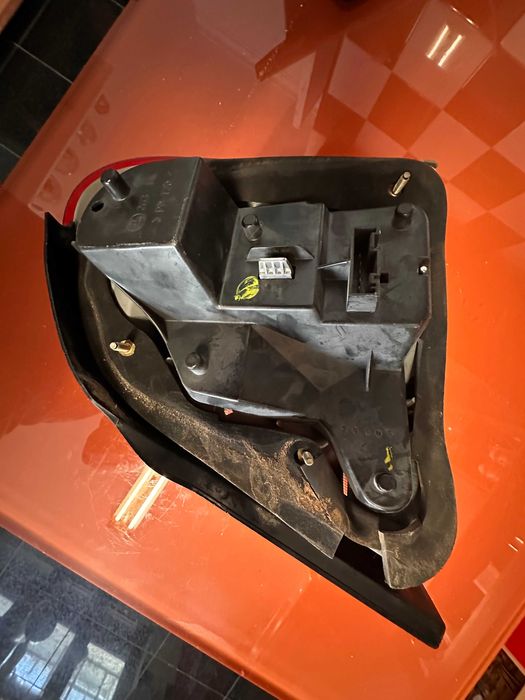 MG ZT Rover 75 Farolim traseiro esquerdo