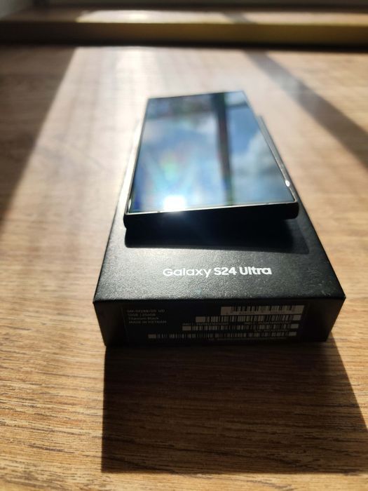 Samsung Galaxy S24 Ultra 12/256 GB – Titanium Black