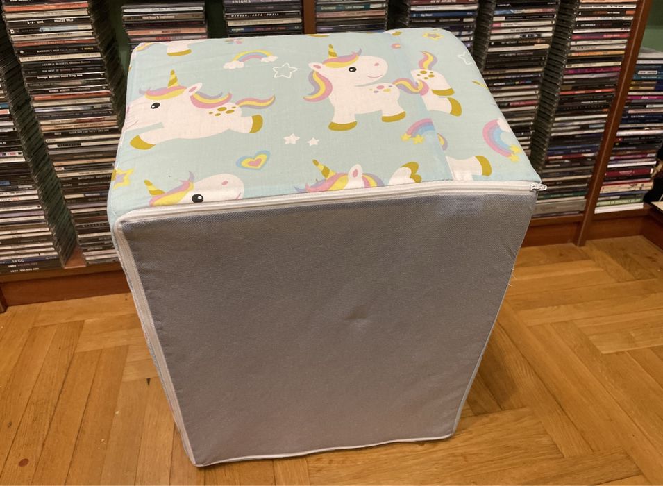 Fotelik fotel piankowy dla dziecka SMUKEE KIDS