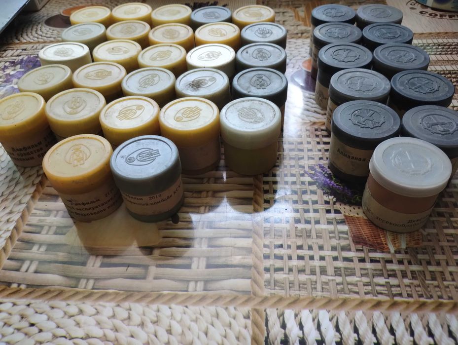 Коробочки з діафільмами 32×38мм 25мл