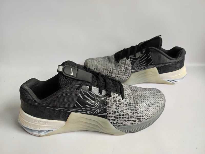 - Nike Metcon 8 AMP - Buty treningowe r. 49,5