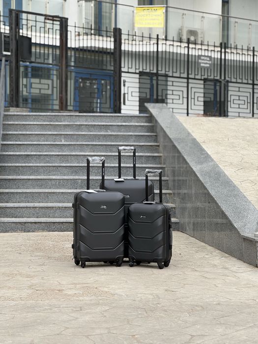 АБС и полипропилен!Чемодан Польша на Турция ,валіза,сумка