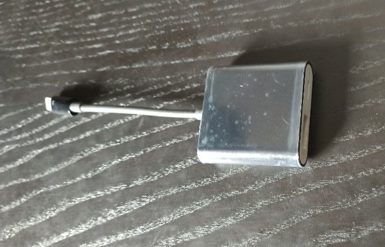 Lightning to USB Adapter and Battery Charging/Camera Cable64584546452355123