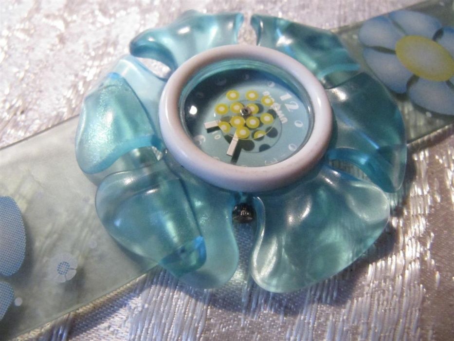 Детские часы в виде цветка мальвы, кварцевые, новые