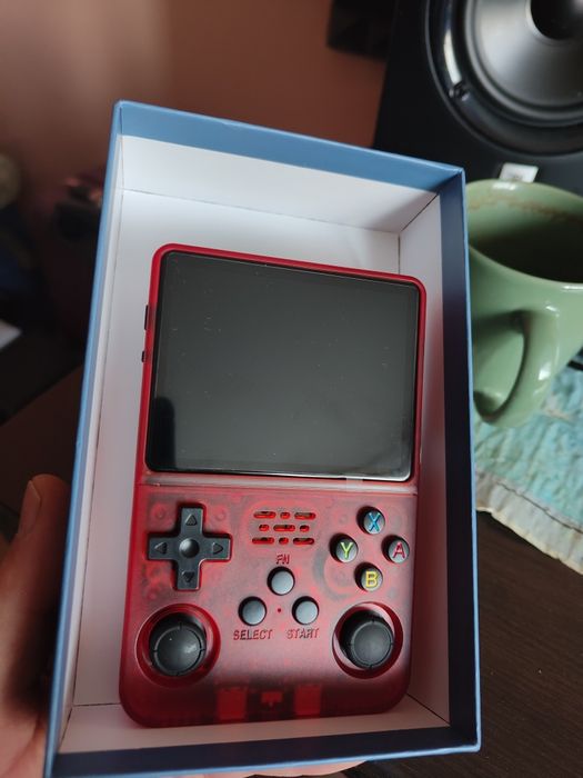 Konsola Retro r36s - czerwona, 64gb, org.
