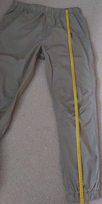 spodnie jogger roz M pull&bear