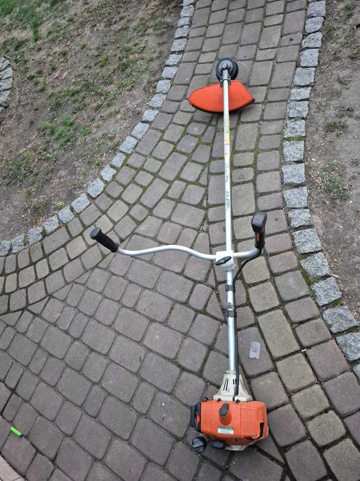 Podkaszarka stihl FS200