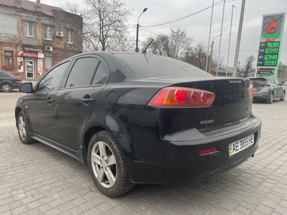 Митсубиси Лансер 2007год