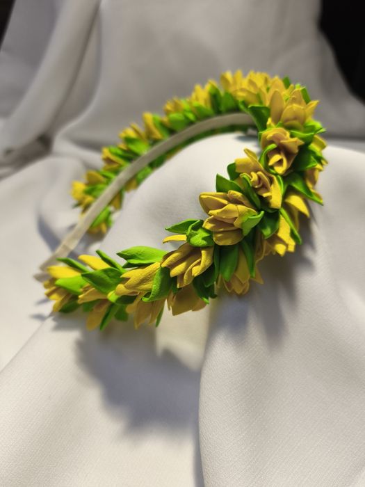 Обруч вінок святковий