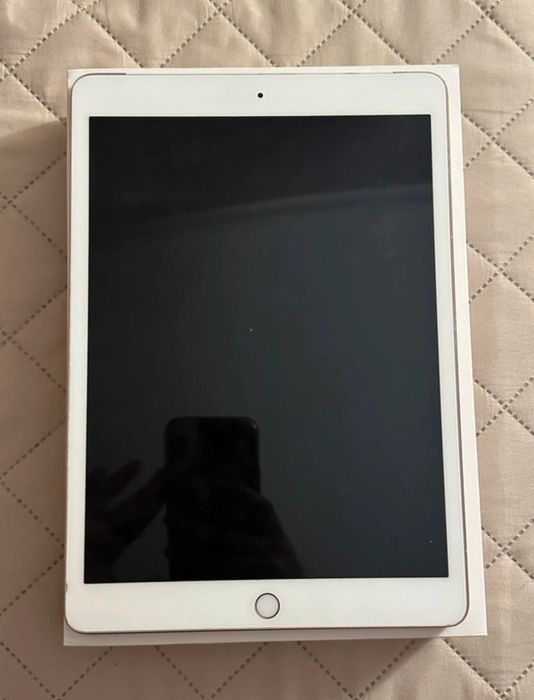 Ipad rose gold 8th generation