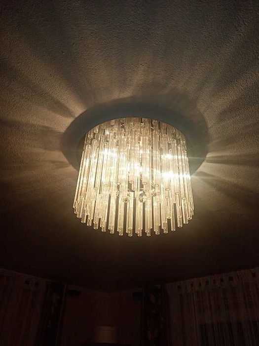 Żyrandol , lampa kryształowa