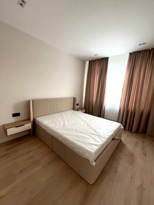 Оренда трикімнатного таунхауса New Village