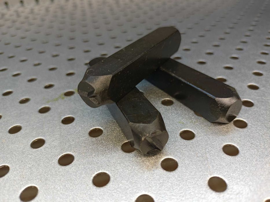 Numeratory znaczniki litery 10mm 27 elementów znaczniki 10mm