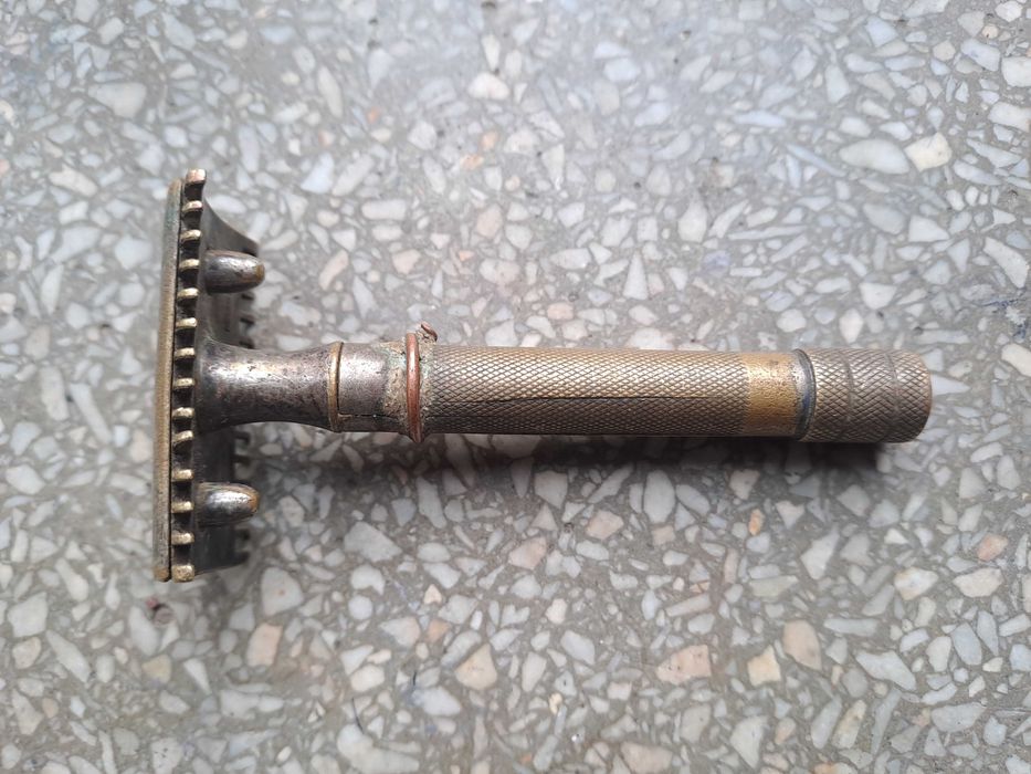 Maszynka do golenia GILLETTE SAFETY RAZOR z lat 1910–1919.