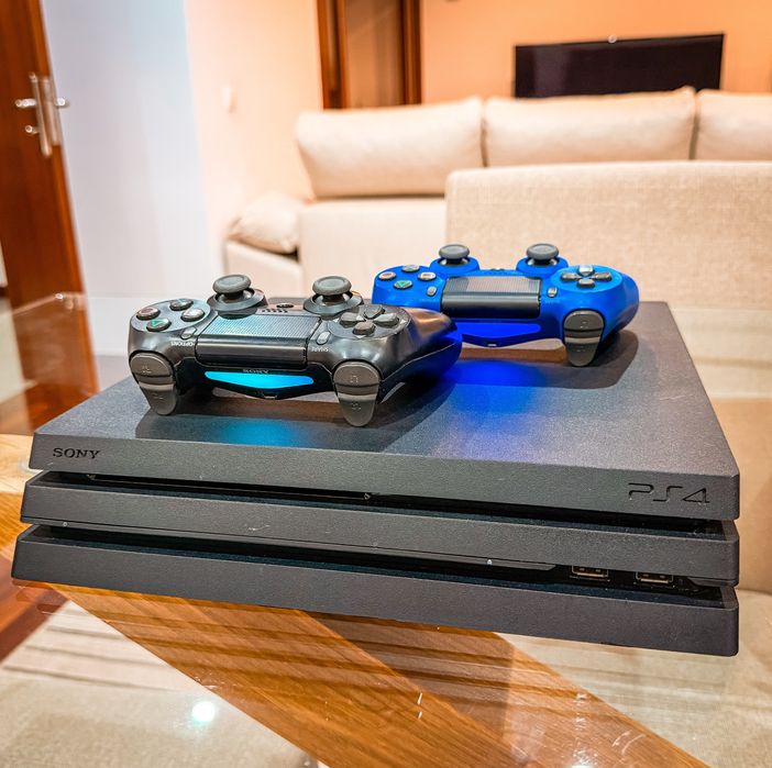 Playstation 4 Pro - 1Tb