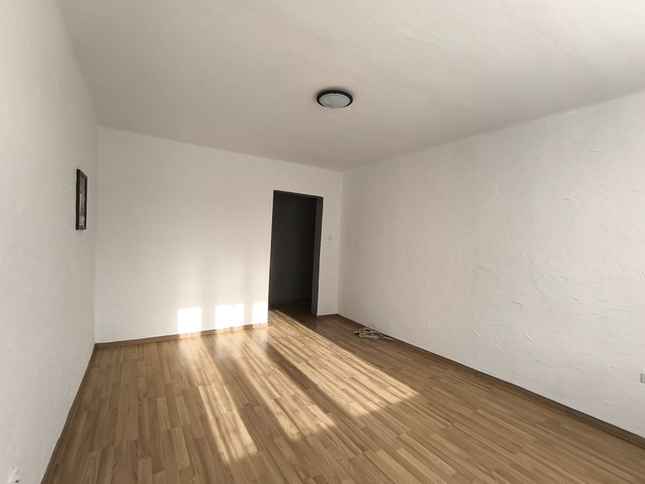 2 duże pokoje w Miechowicach z CO / 1 piętro/ garderoba