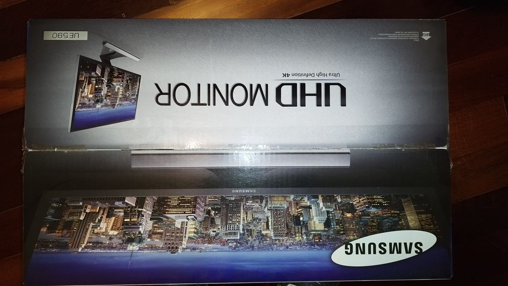 Monitor UHD LED Samsung U28E590D de 28 polegadas