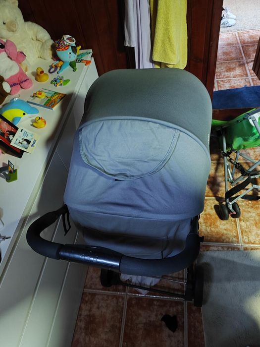 Vende se carro de bebe