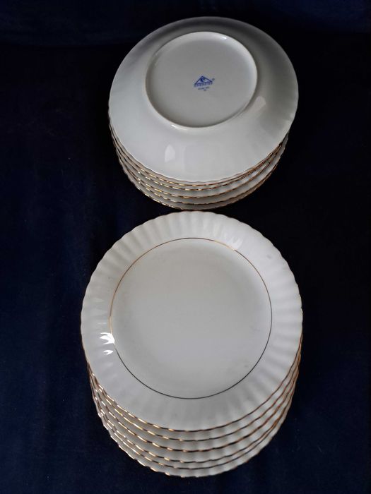Chodzież talerze śniadaniowe 19 cm ×6szt. Iwona złota linia