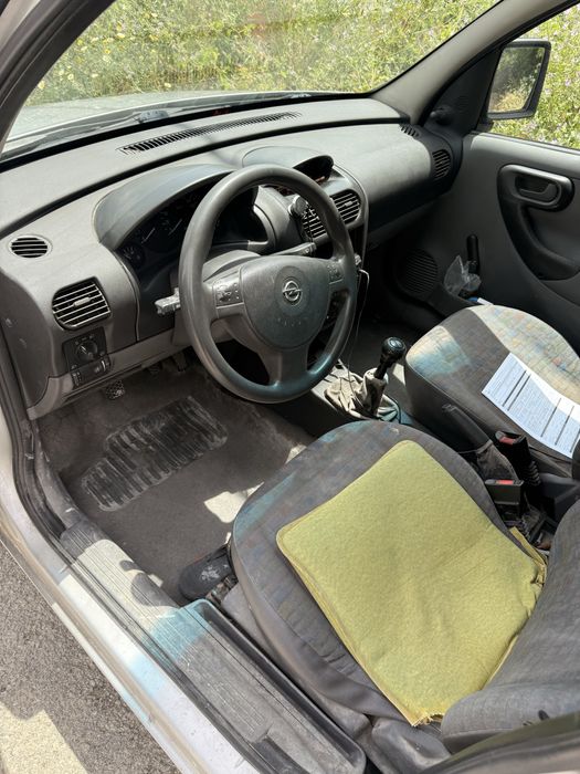 Opel combo 1.3 com ar condicionado