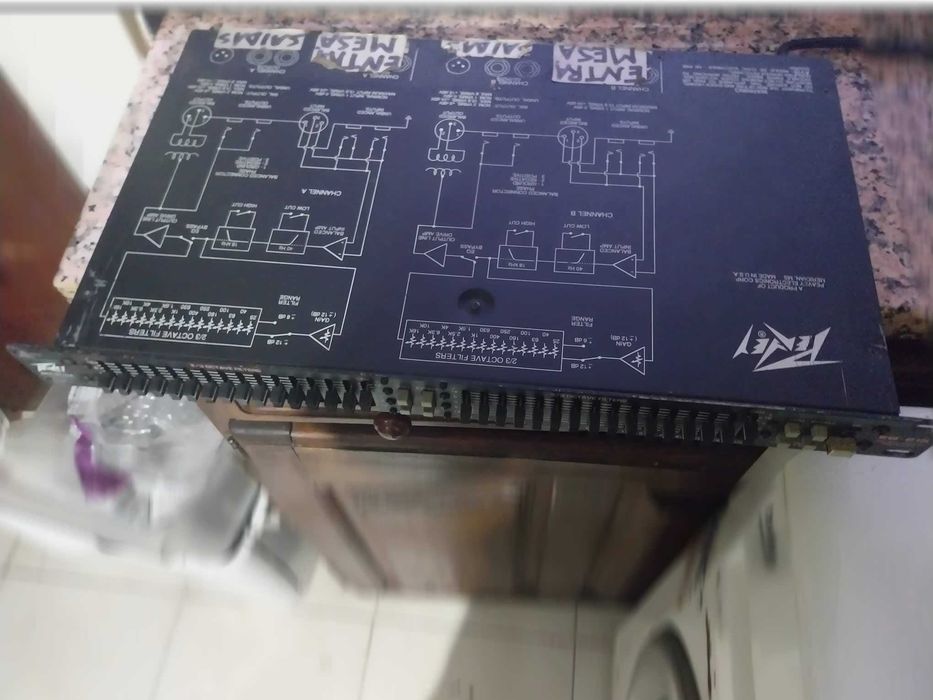 Equalizador Peavey EQ 215