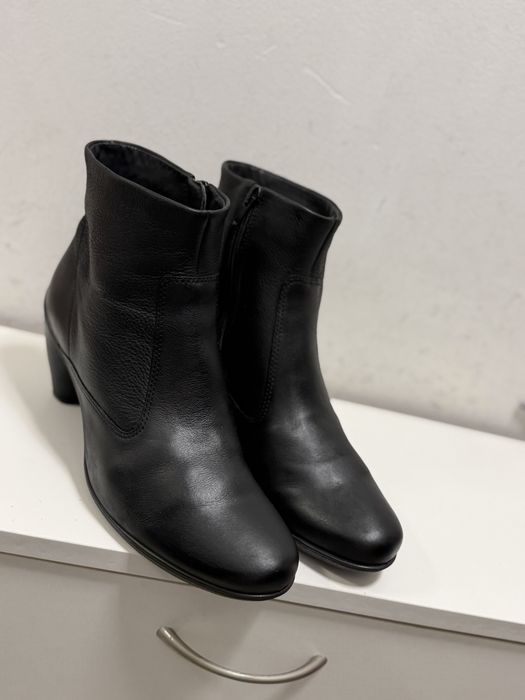 skorzane zimowe ocieplane botki Ecco 40 rozmiar