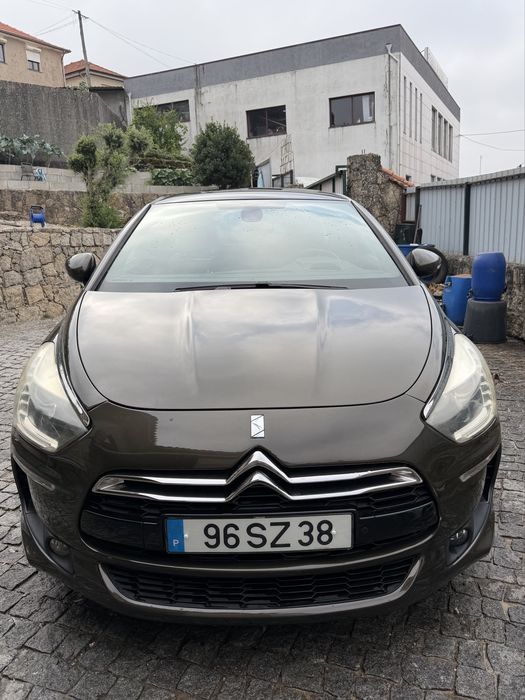 Citroën DS5 2.0 HDi Hybrid4 Sport Chic com Avaria