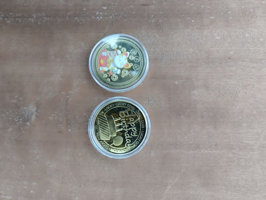 Подарочная монета на удачу lucky cat