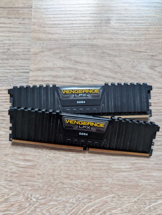 RAM Corsair Vengeance LPX 2x8GB DDR4 3000MHz CL16