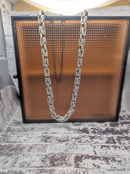 Łańcuszek  srebrny 925 męski  splot królewski
Przedmiotem sprzedaży je