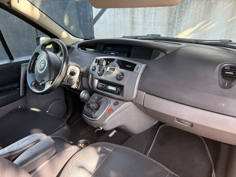 Renault Scénic — fotografia 4